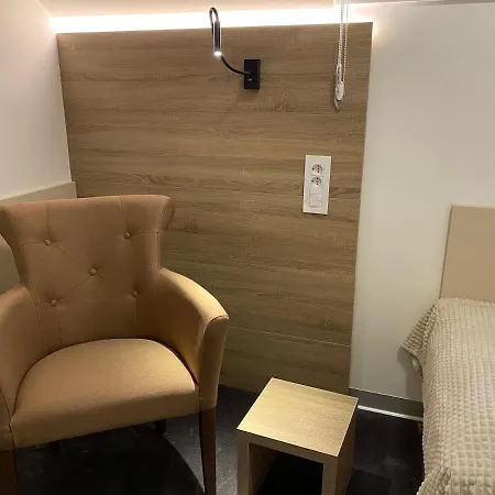 Stella Hotel *